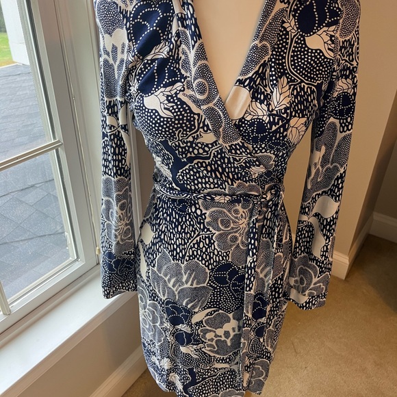 Dvf silk print wrap dress - Picture 13 of 13